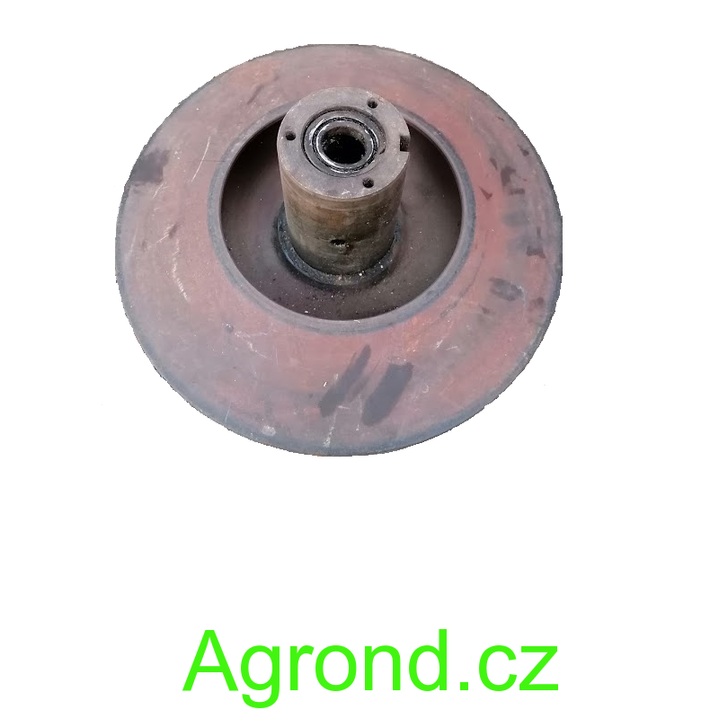 Polovina klínové řemenice s pouzdrem 030/32 (Fortschritt E 303)